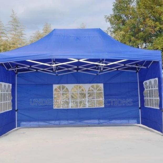 Pop Up Canopy Tent With Sidewalls. - main view