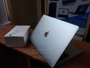 Laptop Apple MacBook Pro 2017 8GB Intel Core i5 SSD 128GB