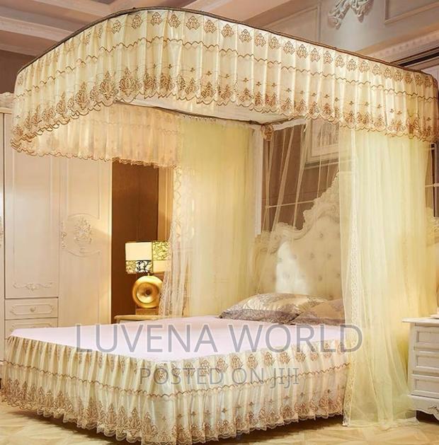 2 Stand/Rail Mosquito Nets