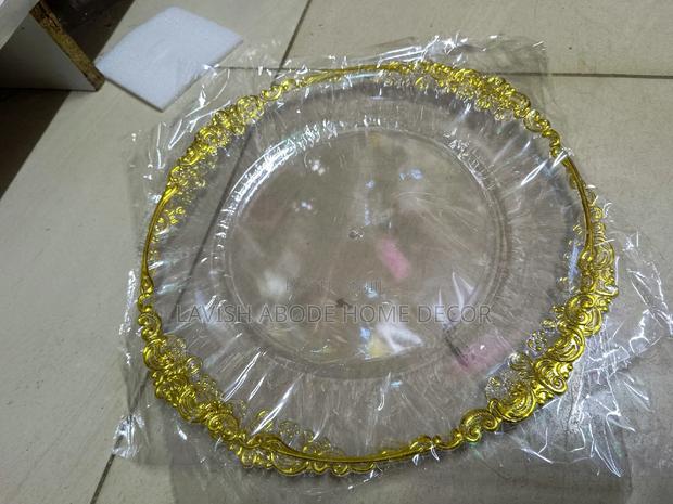 Acrylic Charger Plate Clear Gold