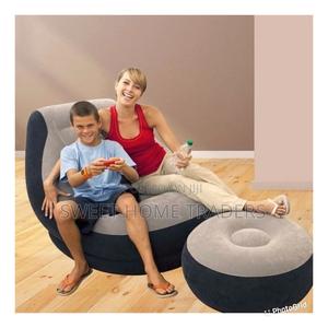 Intex Inflatable Seat With Footrest + Manual Pump - thumbnail 2