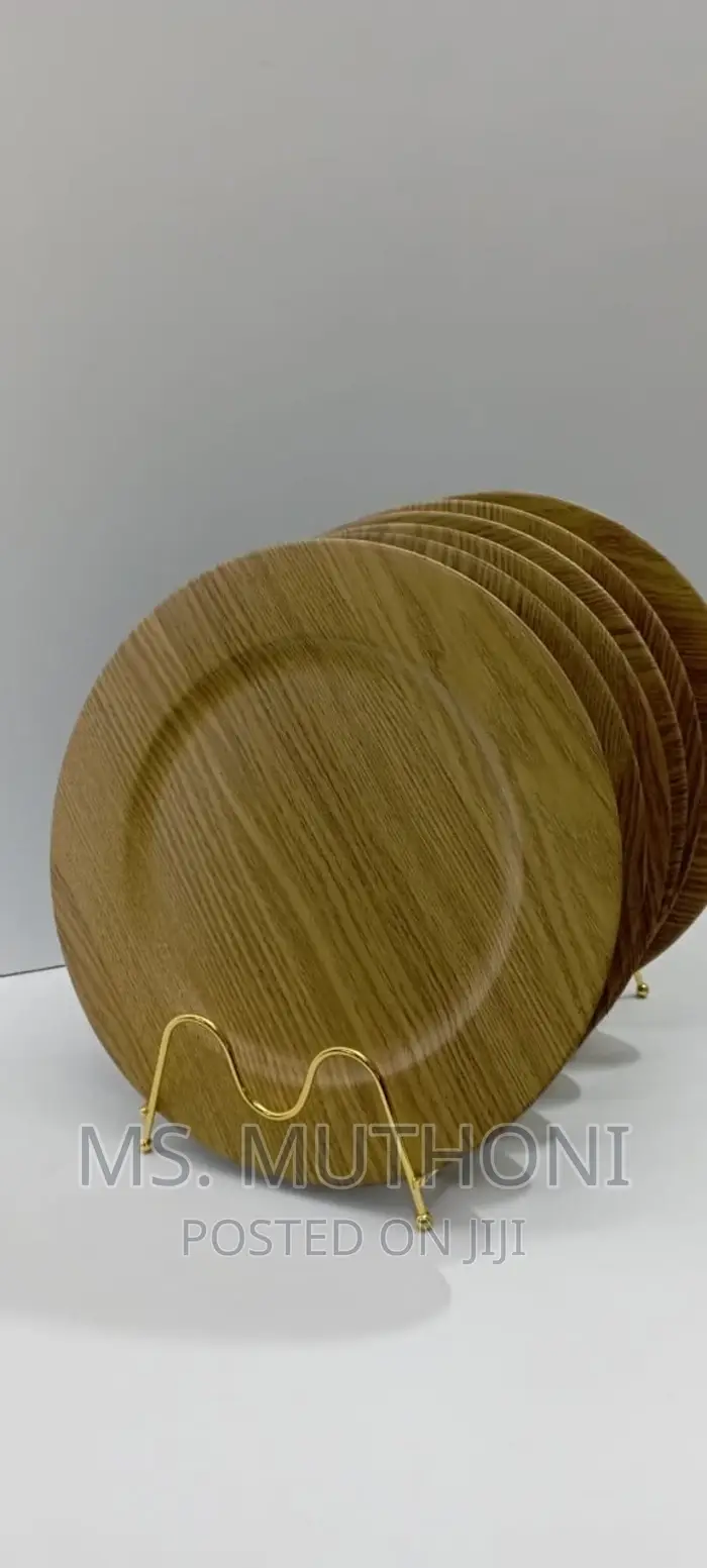 33 Cm Charger Plate With Gold COLOUR*