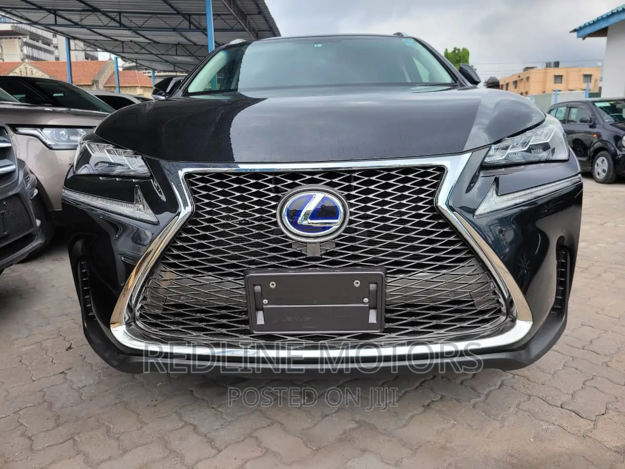 Lexus NX 300h Base 4x2 (2.5L 4cyl 2A) 2016 Black