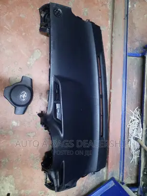 Dashboard and Stearing Airbag Toyota Vits Model 2010
