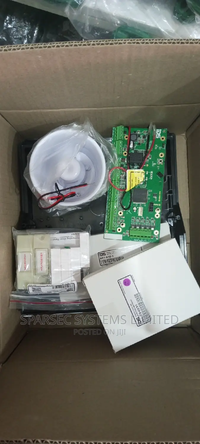 IDS X64 8 Zone Alarm Kit Including Curve LCD Keypad