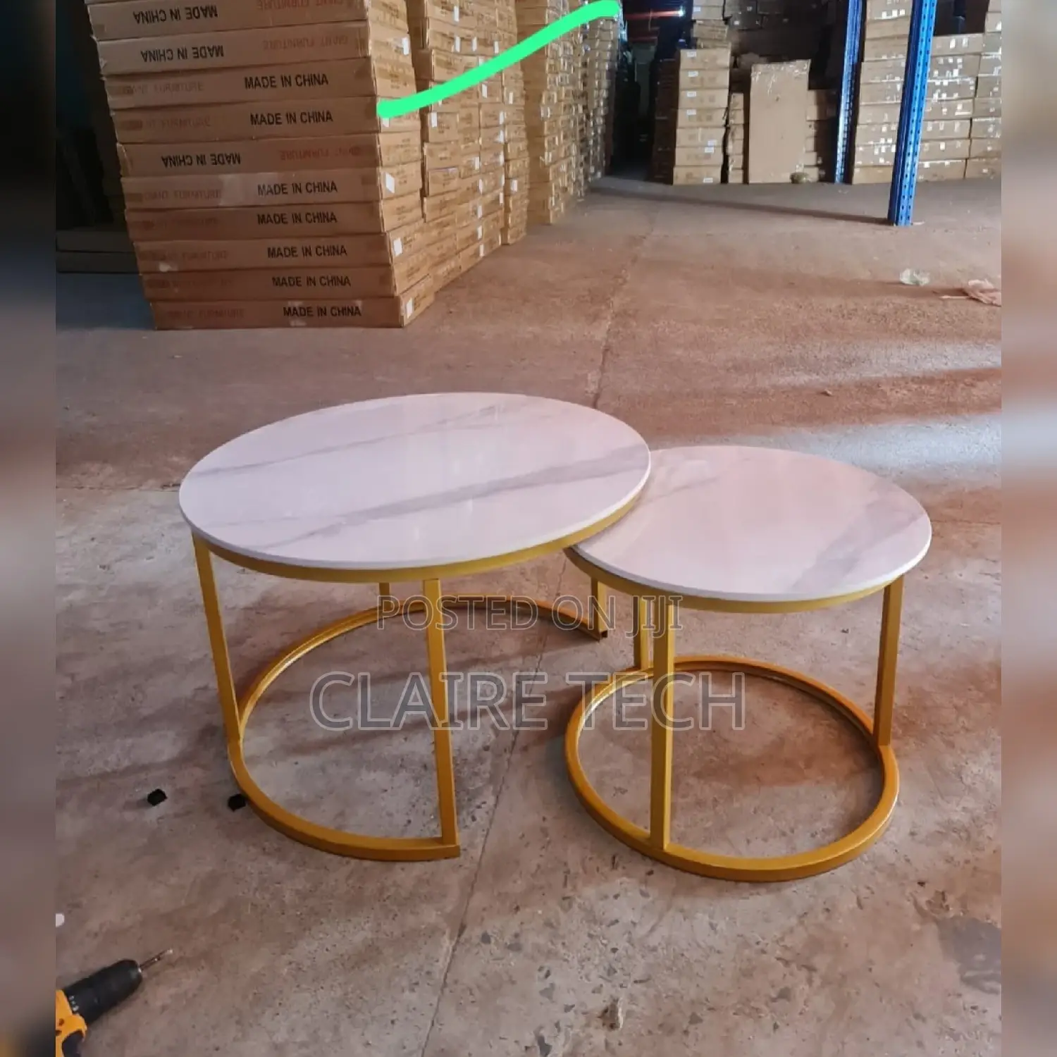 Round Executive Mable Coffee Table