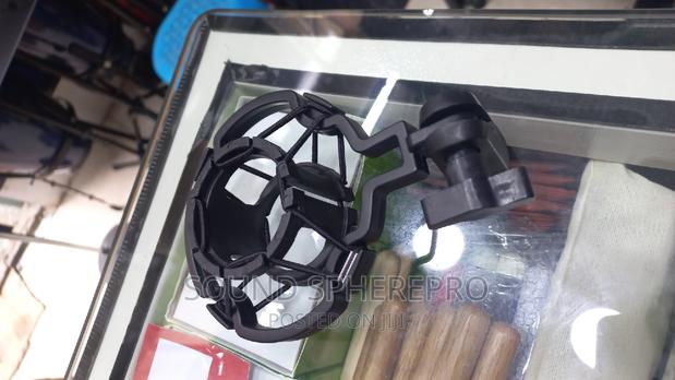 Plastic Shock Mount