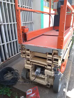 7m Electric Scissorlift for Hire