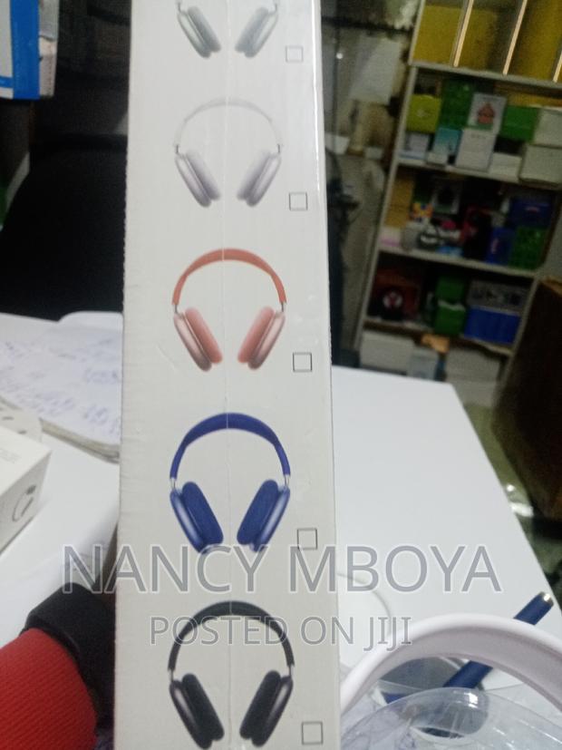 P9 Bluetooth Wireless Headset - thumbnail 2