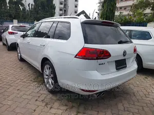 Volkswagen Golf 2017 White