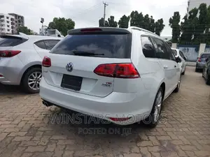 Volkswagen Golf 2017 White