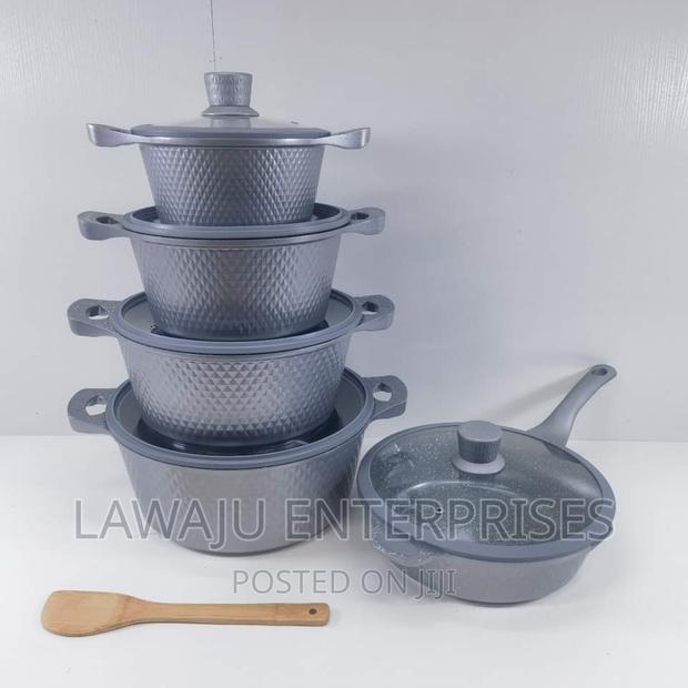 Silicone Bosch Cookware Set