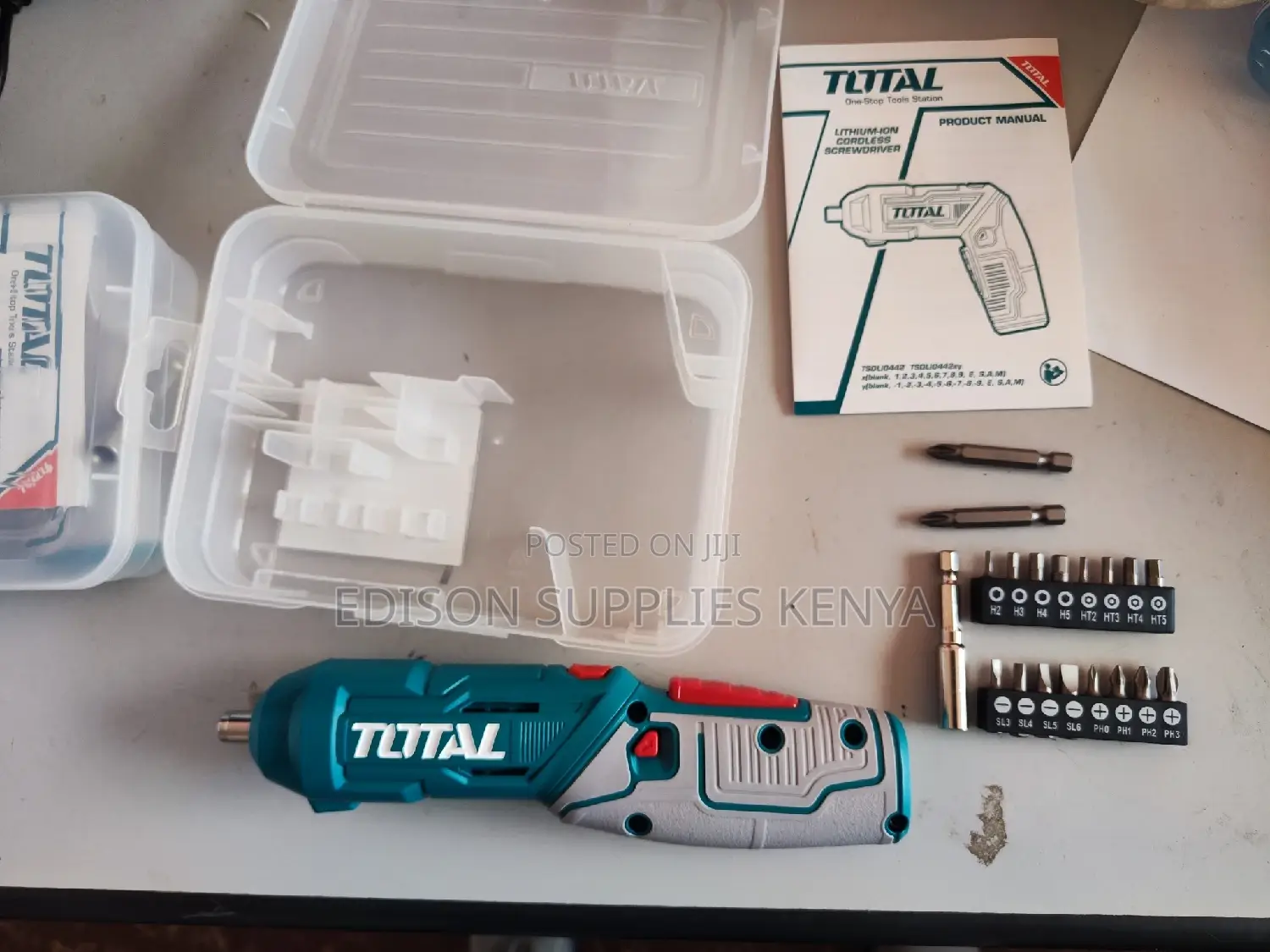 Total Cordless Screwdriver With Bits 4V Li-Ion Rechargeable