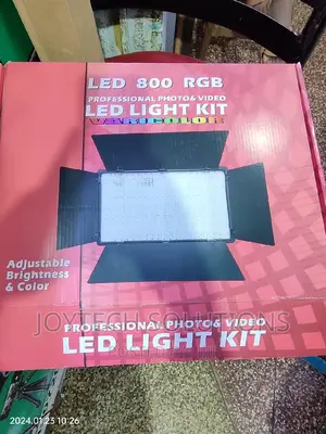 Studio Vedio/ Photo Pro Led 800 Plus, Remote Controlled S