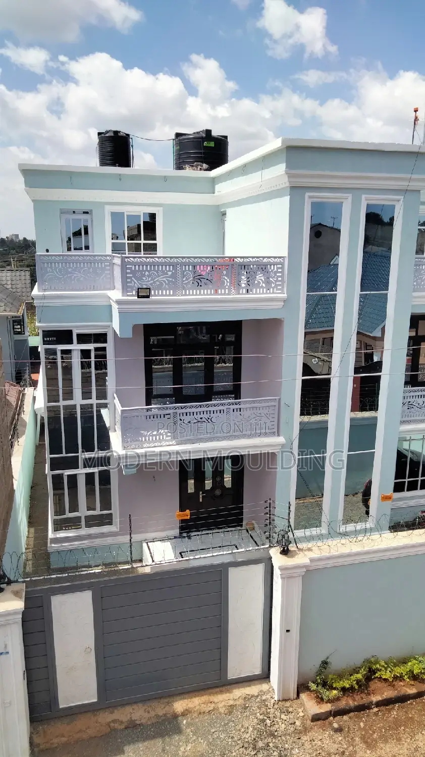 Flat Roof Moulding Design