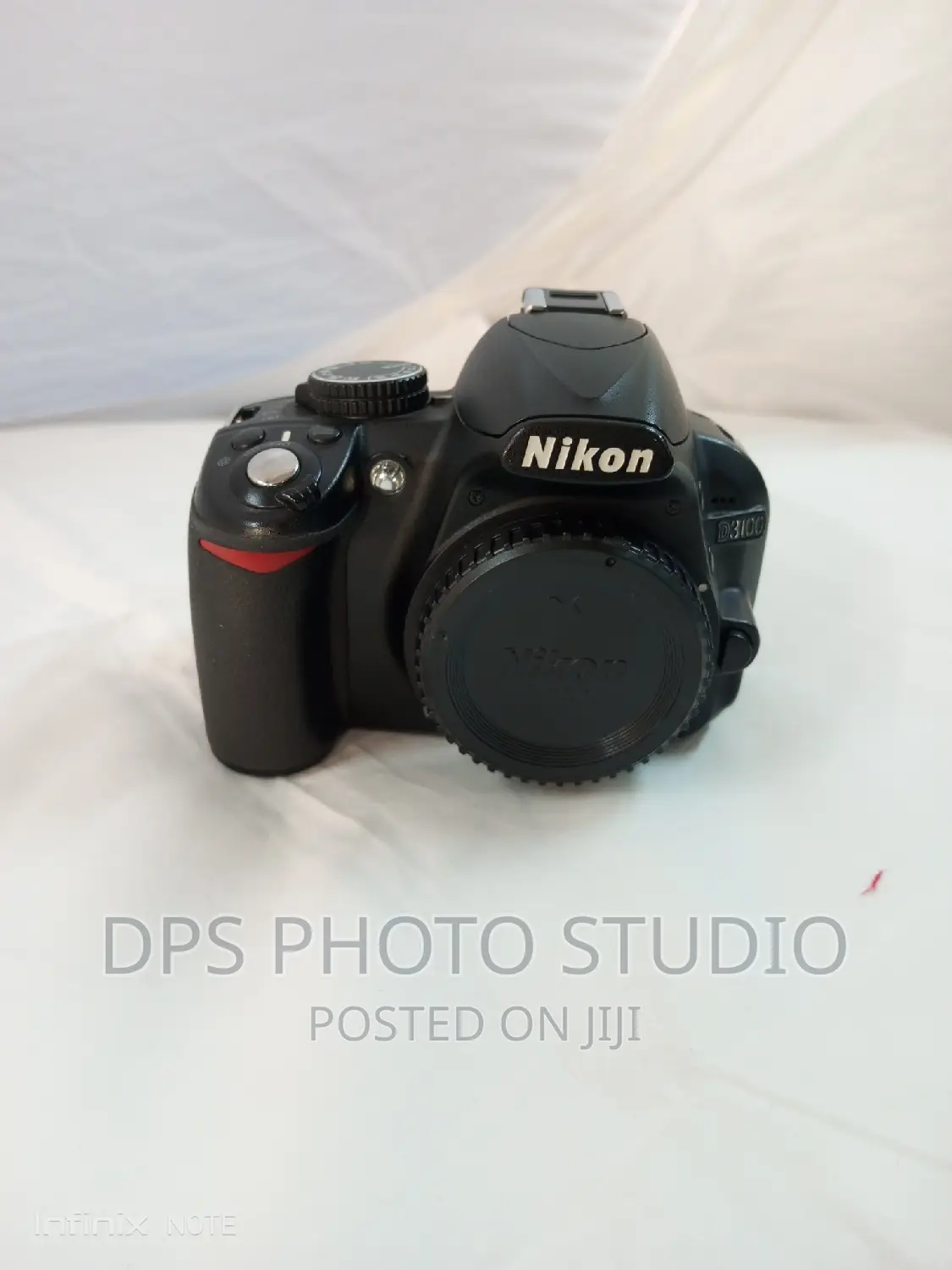 Nikon D3100 Body