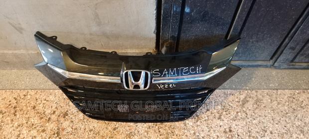 Quality Ex Japan HONDA VEZEL Grill**// "