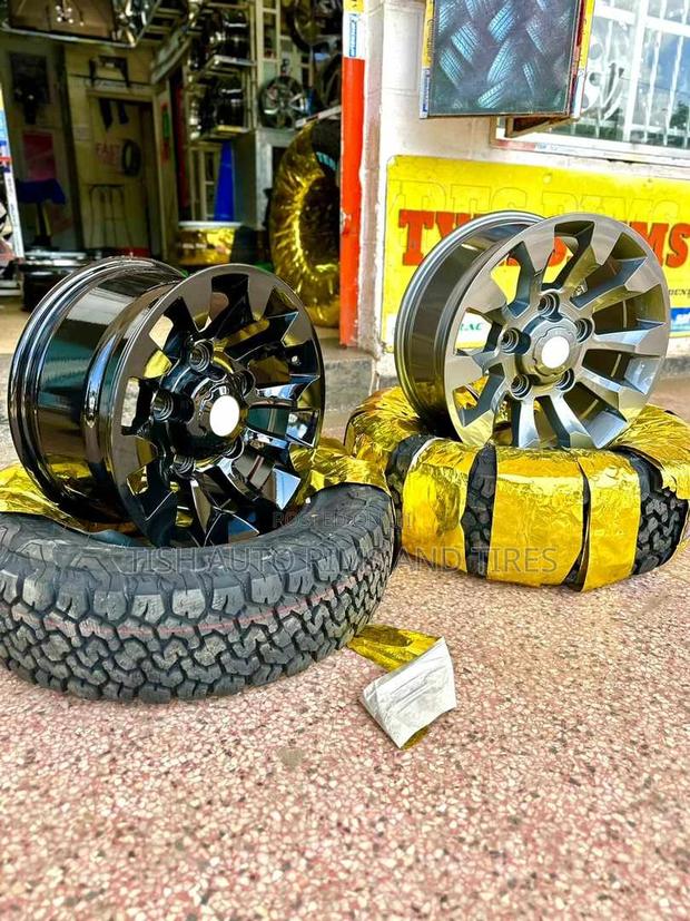 Black and Gray Rims for Landrover Size 16