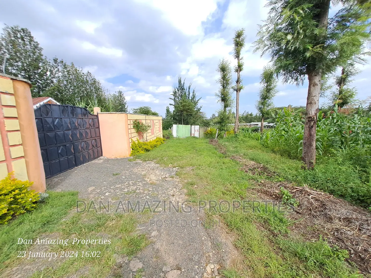 1/4 an Acre for Sale in Kiserian