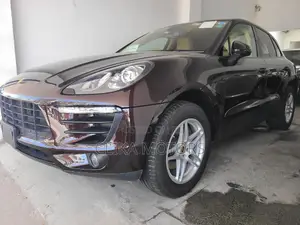 Porsche Macan S 2016 Brown