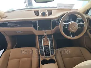 Porsche Macan S 2016 Brown