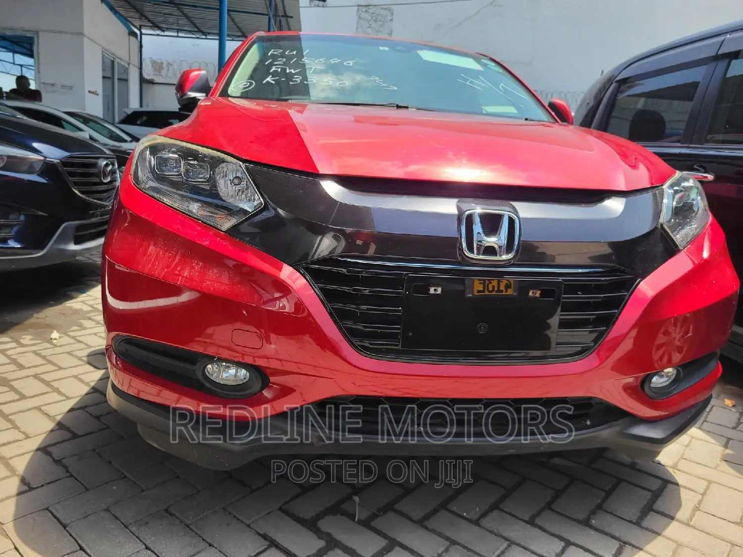 Honda Vezel 1.5 Hybrid 2WD 2018 Red
