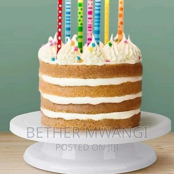 Cake Turn Table. - thumbnail 2