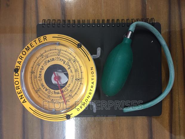 Aneroid Barometer With Pump