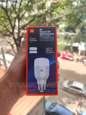 Xiaomi Mi Smart Led Bulb Essential (White and Color), 950lm