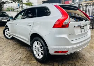 Volvo XC60 T5 AWD 2016 Silver
