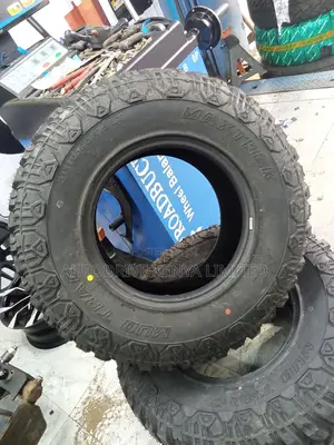 31X10.50r15lt Maxtrek Mud-Grip