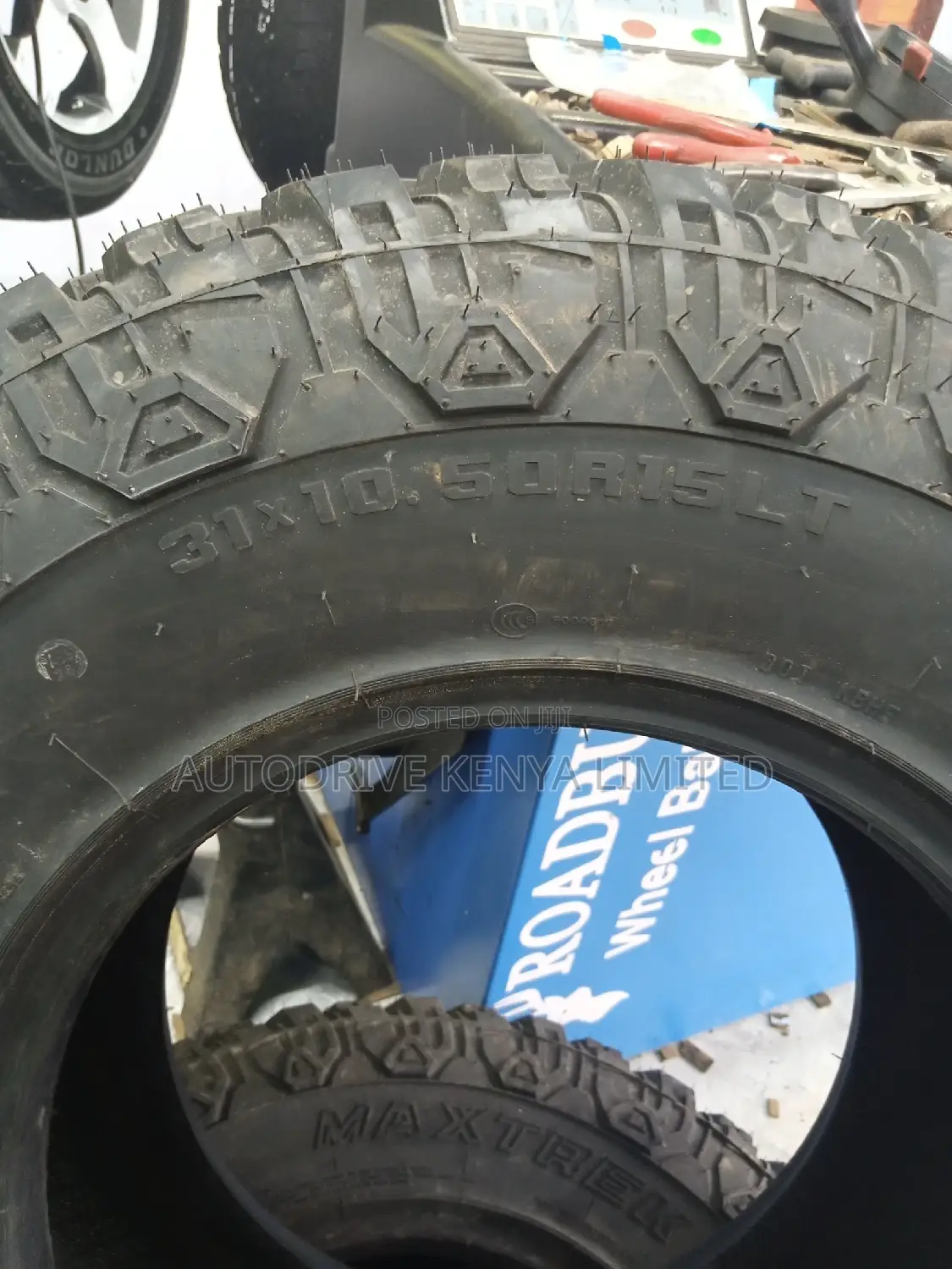 31X10.50r15lt Maxtrek Mud-Grip