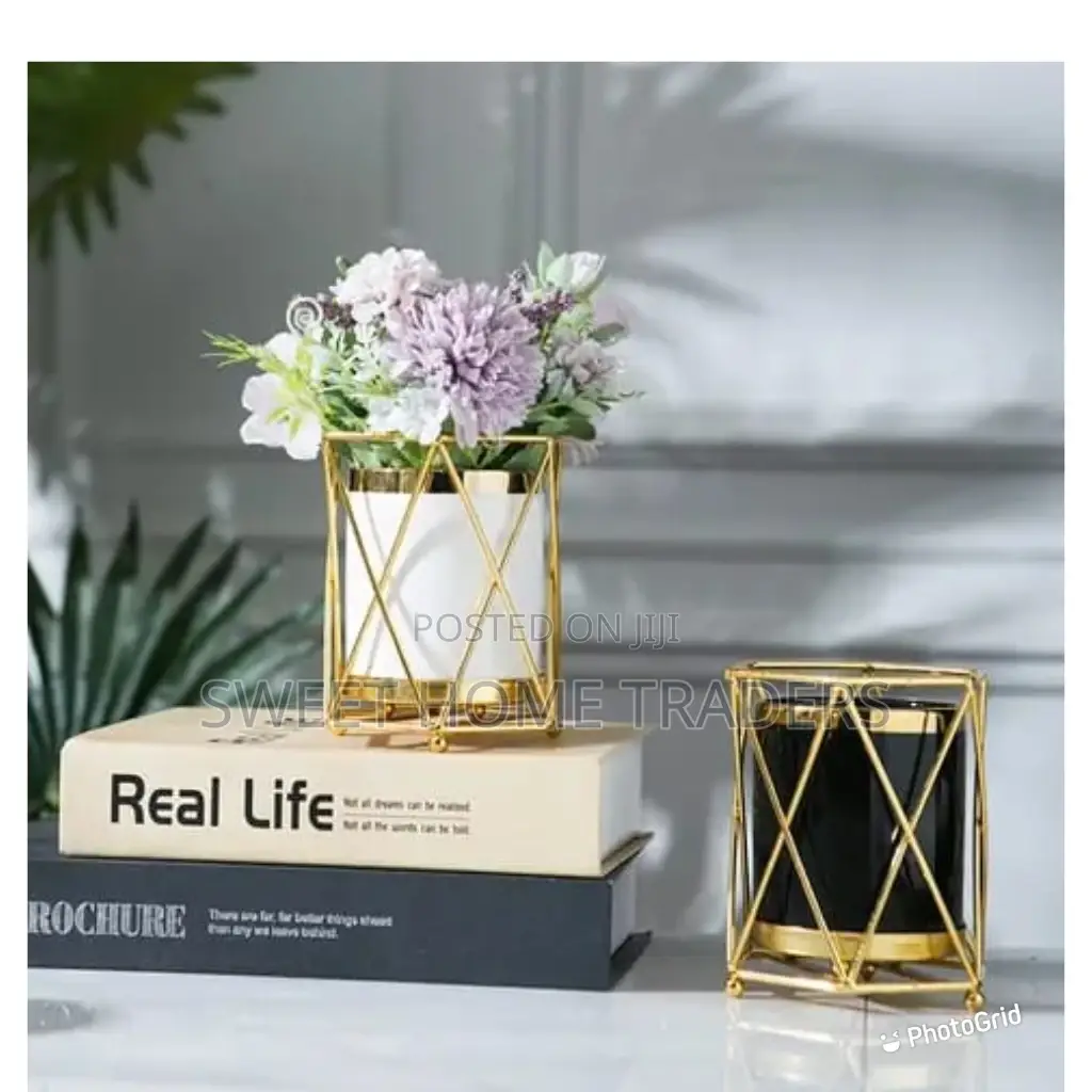 Succulent Stand Flower Plant Vase With Metal Stand