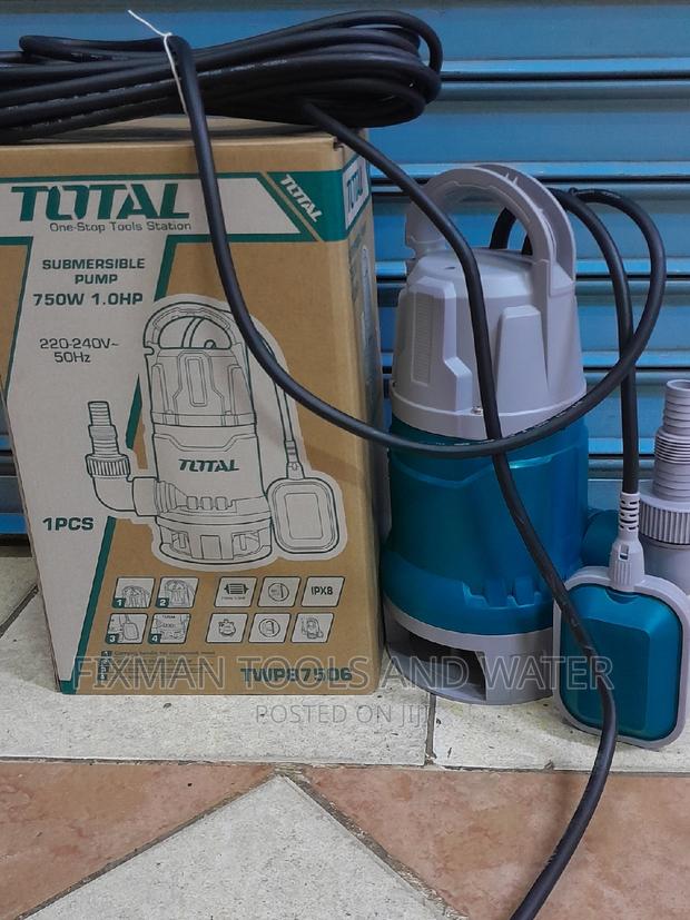 Portable Sewage Pump 1 Hp 8M 216 L/Min - main view