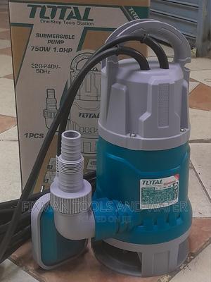 Total Submersible Water Pump 1 Hp 216l/ Min - thumbnail 2