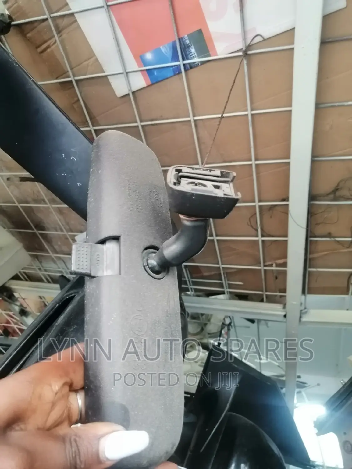 Universal Driving Mirror