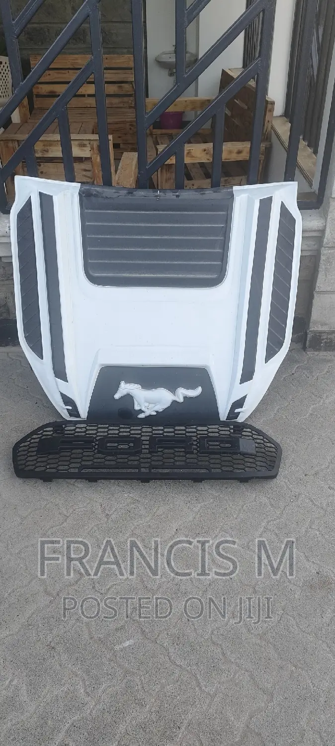 Ford Ranger / Everest Grill Bonnet Scoop