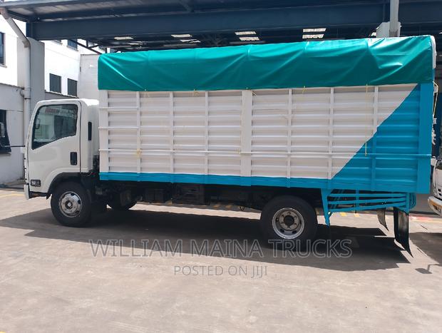 Isuzu NMR Open Body - thumbnail 4