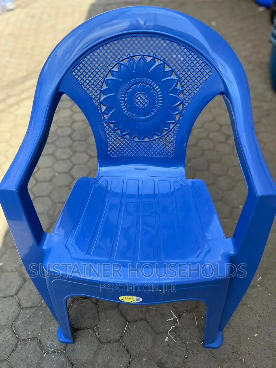 Stejes Plastic Chairs With Armrest
