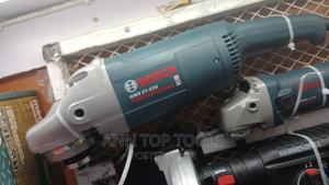 Bosch 9" Grinder - thumbnail 2