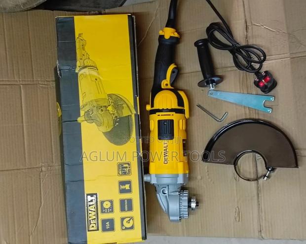 Professional Dewalt Angle Grinder 9 Inches