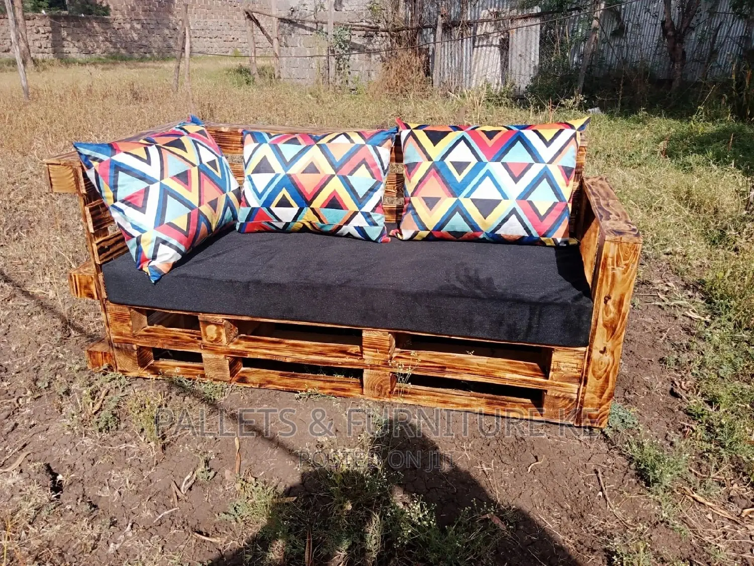 Complete 3 Seater Pallet Seat 273