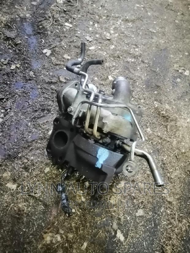 Nissan Navara Yd25 Engine Turbo - thumbnail 4