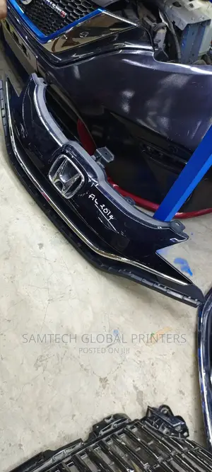 Very Clean Honda Fit 2014 Grill* ""'