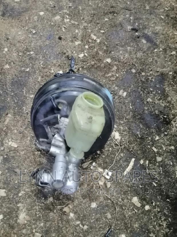 Toyota Prado 95 Complete Booster With Master Cylinder - thumbnail 3