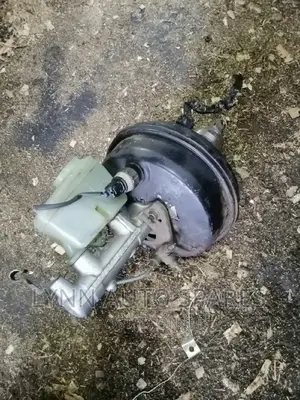 Toyota Land Cruiser Prado 95 Brake Booster