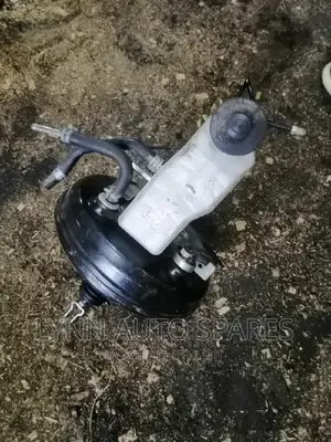 Toyota Hilux Revo Brake Booster With Master Cylinder
