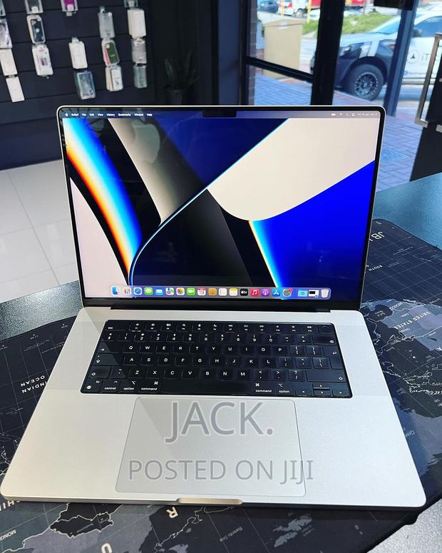 Laptop Apple MacBook Pro 2021 M1 32GB Apple M1 Max SSD 512GB - main view