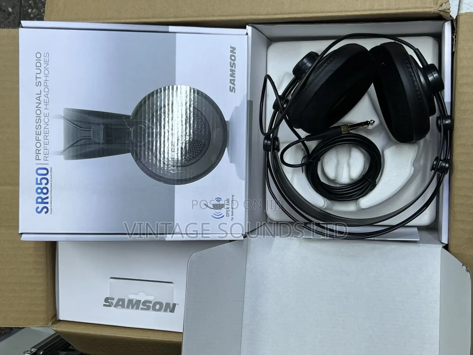 Samson SR850 Studio DJ Headphone