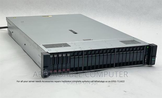 New Server HP ProLiant DL380 Gen10 32GB Intel Xeon HDD+SSD 3T - main view